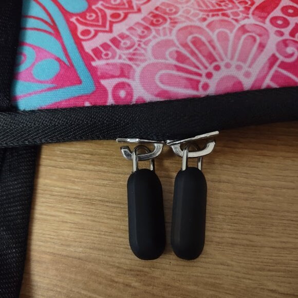 Neoprene Laptop Bag For 15 inch Laptop - Picture 4 of 5